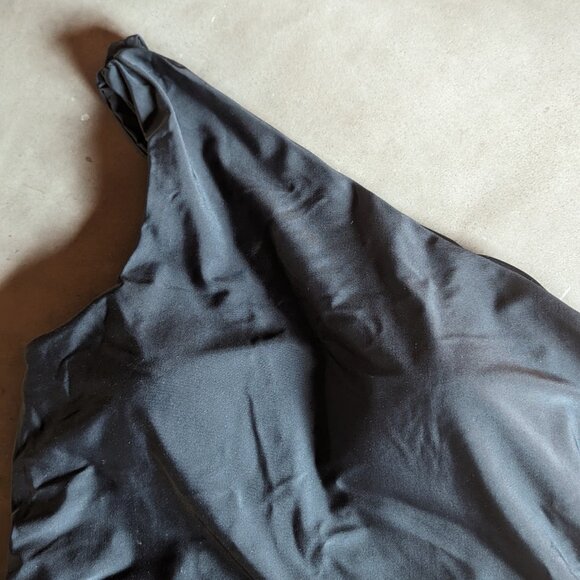 Summersalt Black One-Shoulder Asymmetrical One Piece - Picture 14 of 15